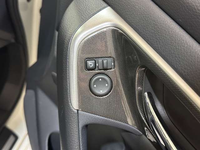 21100038