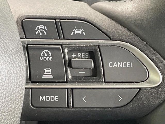 21161640