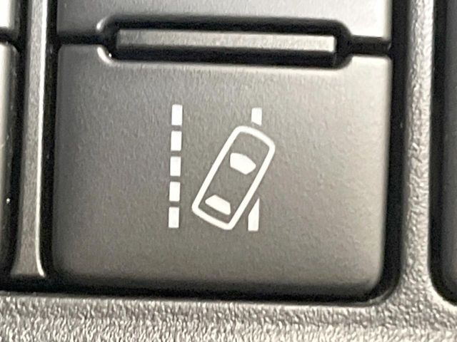 21161712