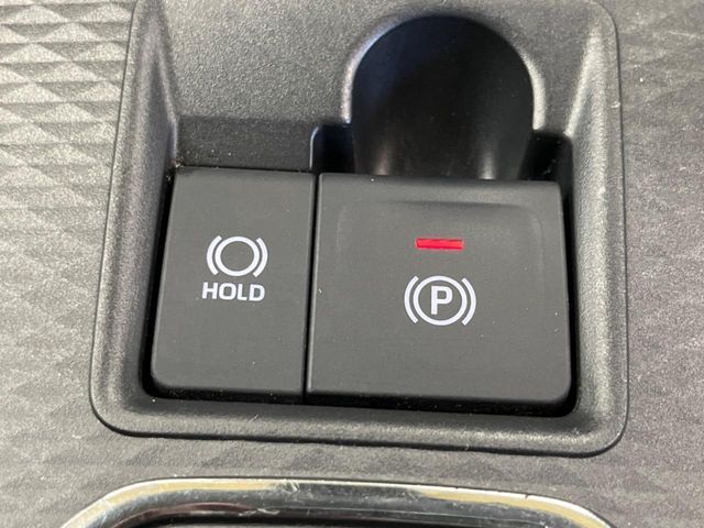 21162104