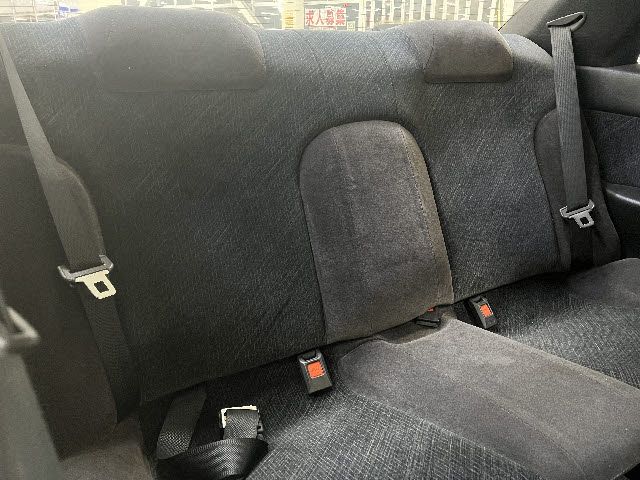 21165210