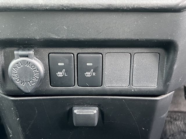 21350211