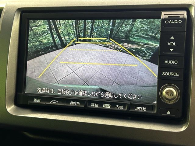 21560086