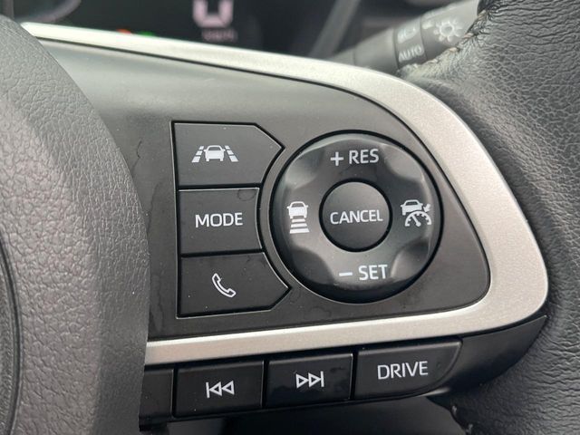 21560843