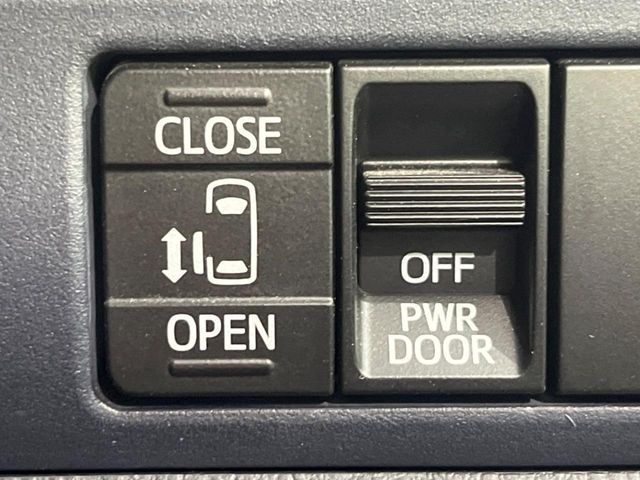21561065