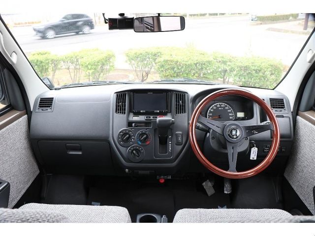 21565712
