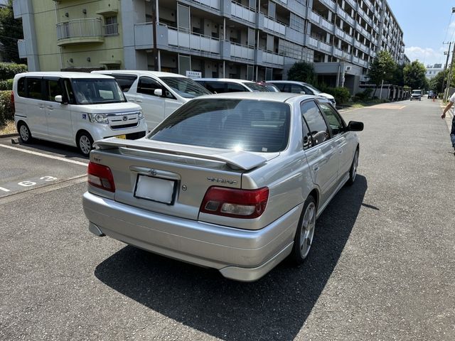 21580002