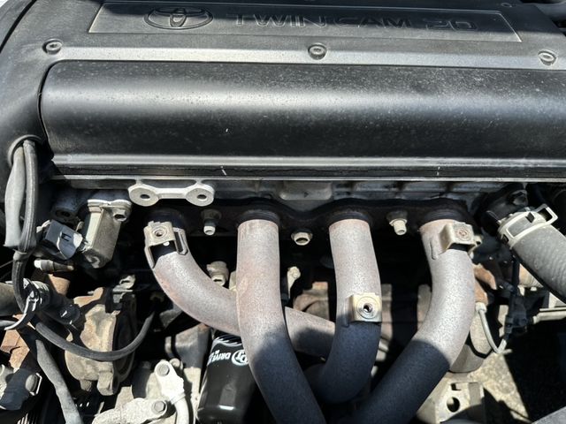 21580002