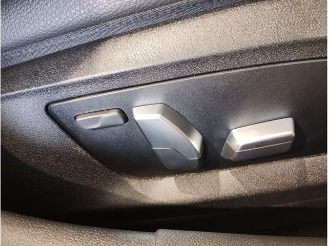 21650107