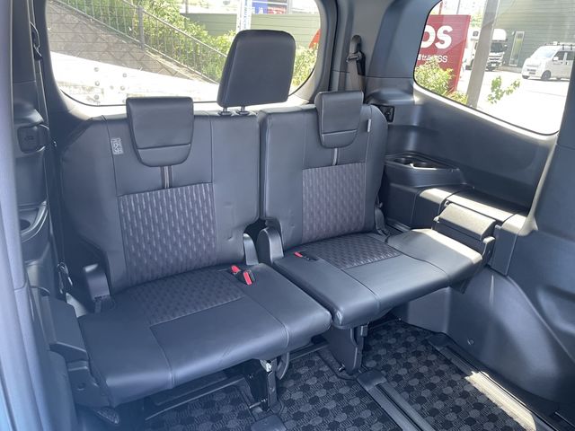21650421