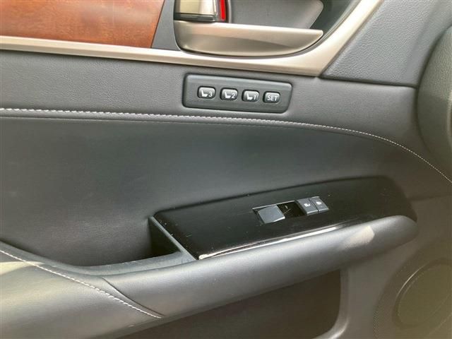 21666121