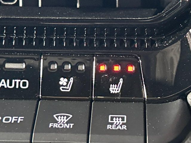 21761146