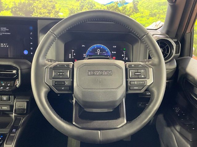 21761162