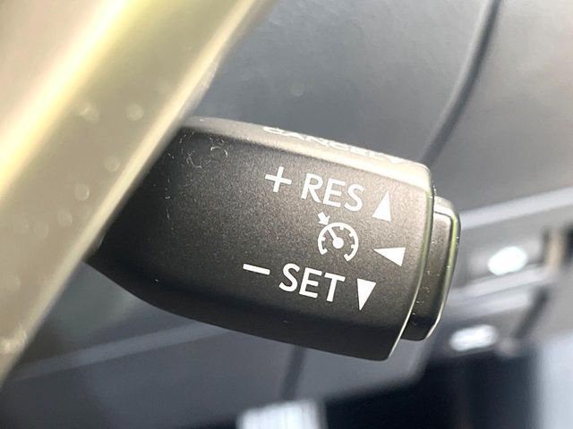 21761812
