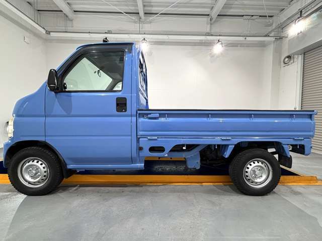 21800025