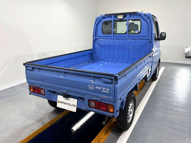 21800025