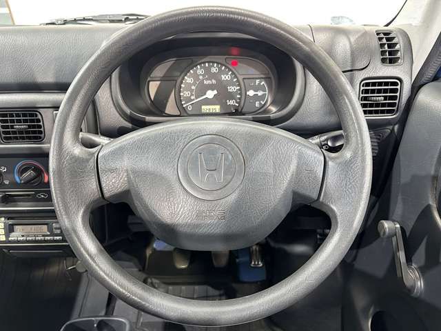 21800025