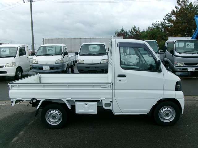 21900038