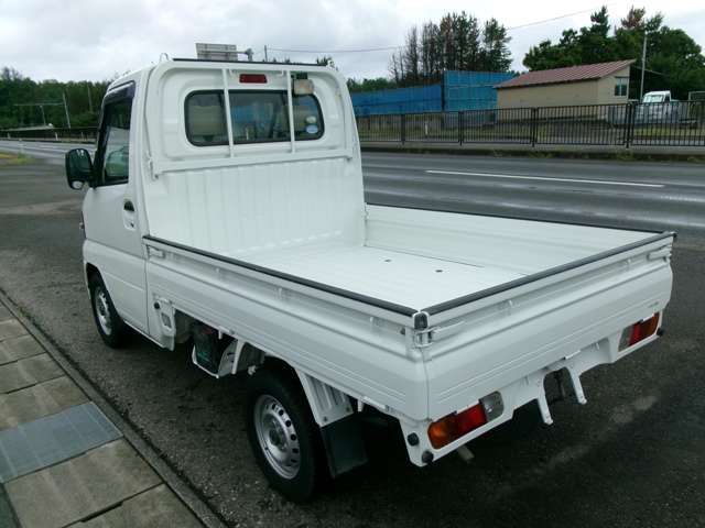 21900038