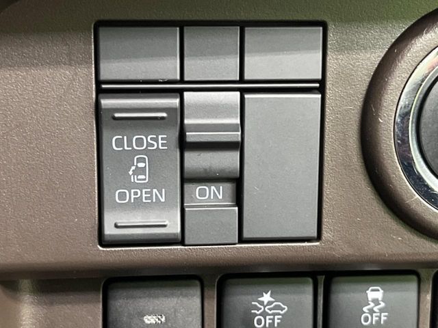 22061106