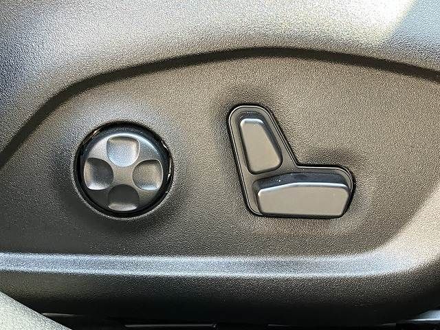22061385