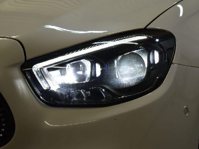 22065583