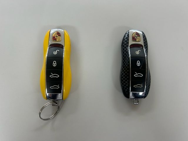 22080030