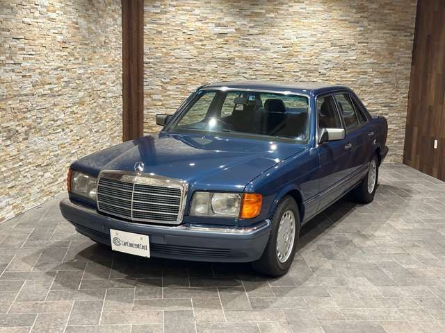 22100051