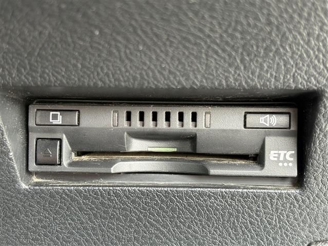 22165864