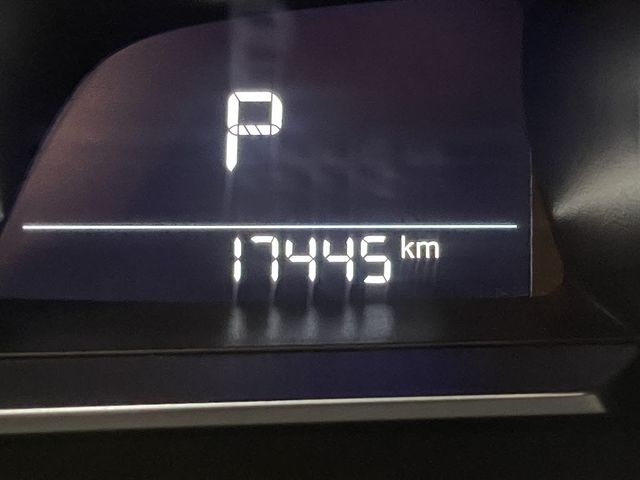 22350220