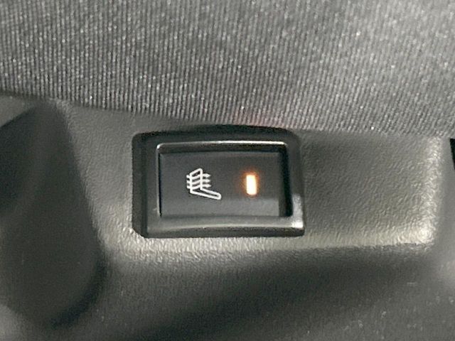 22360493