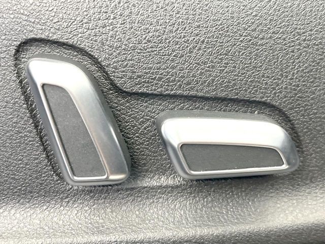 22460909