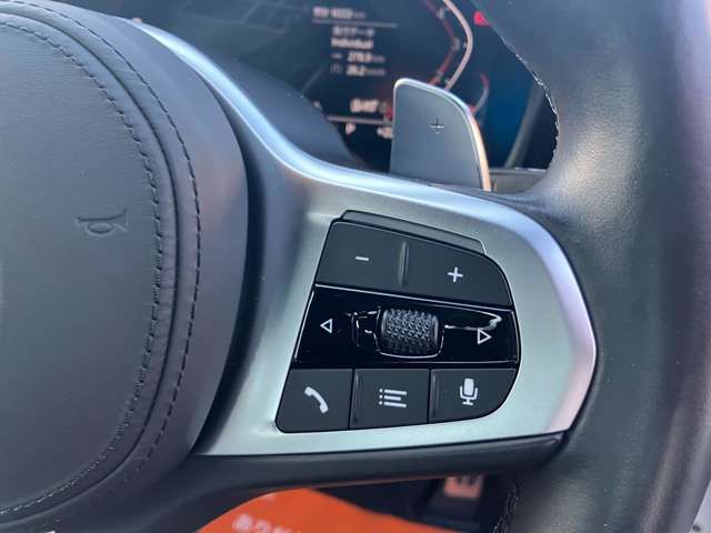 22560852
