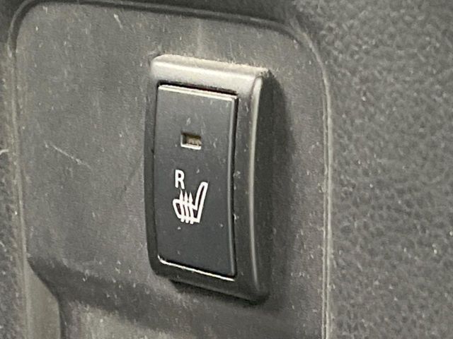 22660605