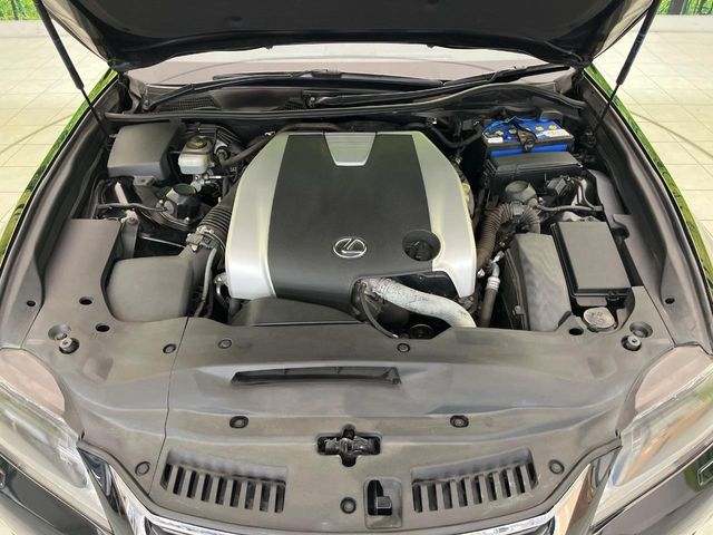 22660946