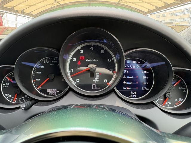 22750041
