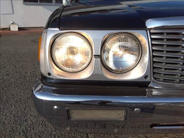 22750083