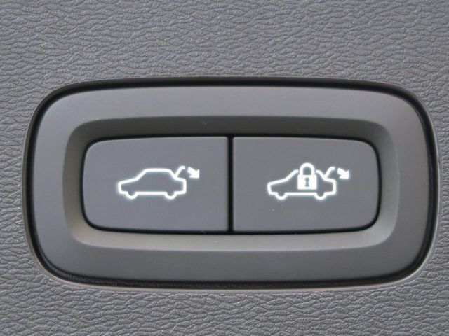 22761268