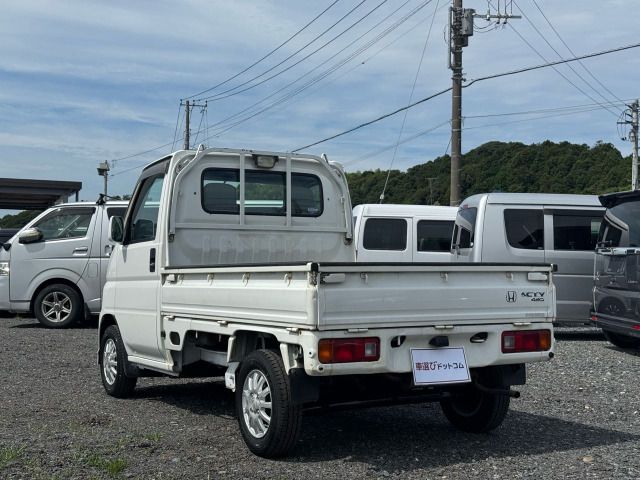 22865210