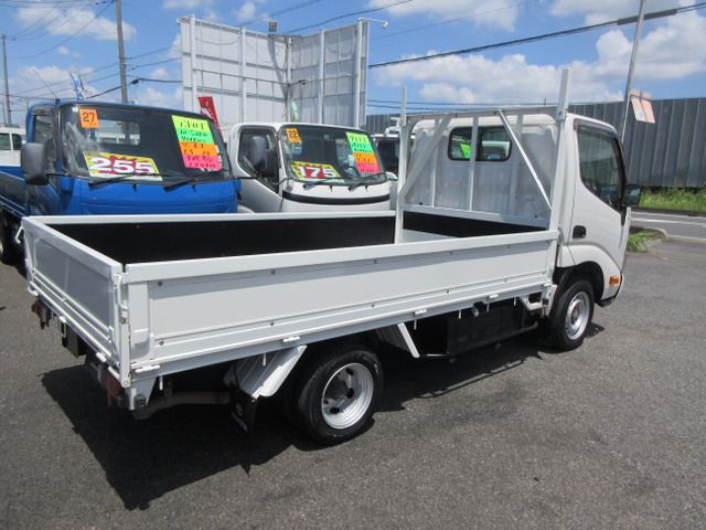 22865233
