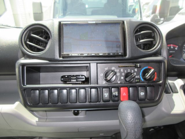 22865233