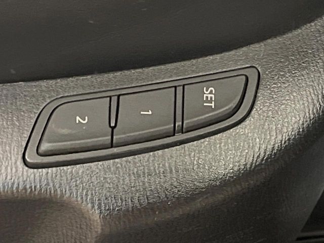 22960070