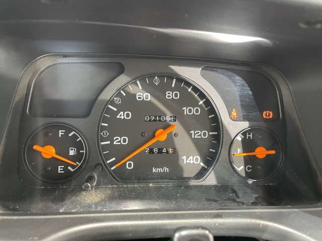 23100033