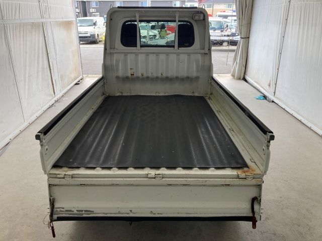 23180032
