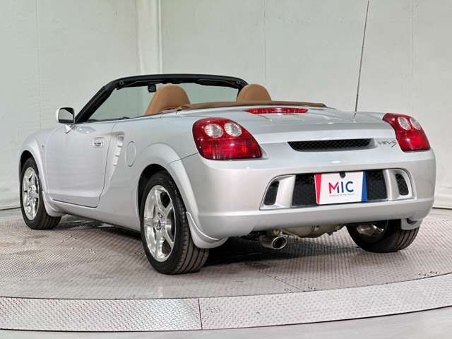 23200029
