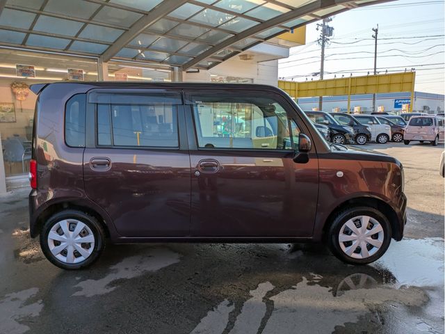 23300029