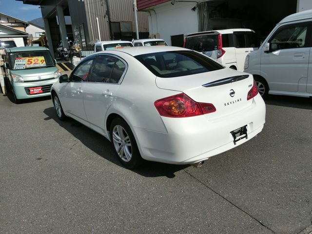 23350277