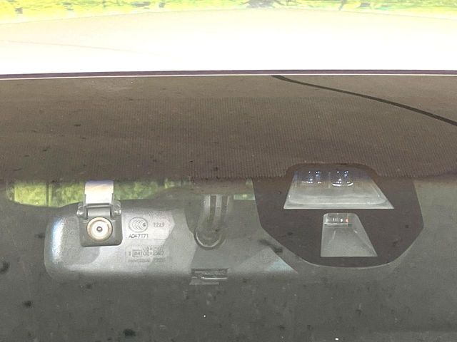 23360878