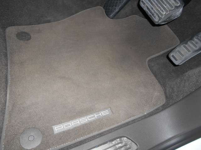 23361447