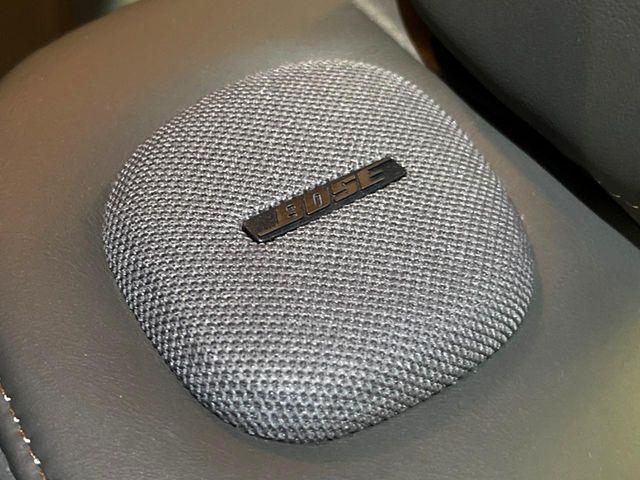 23560093
